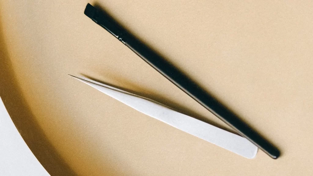 angled brush/ eyebrow brush/slanted brush